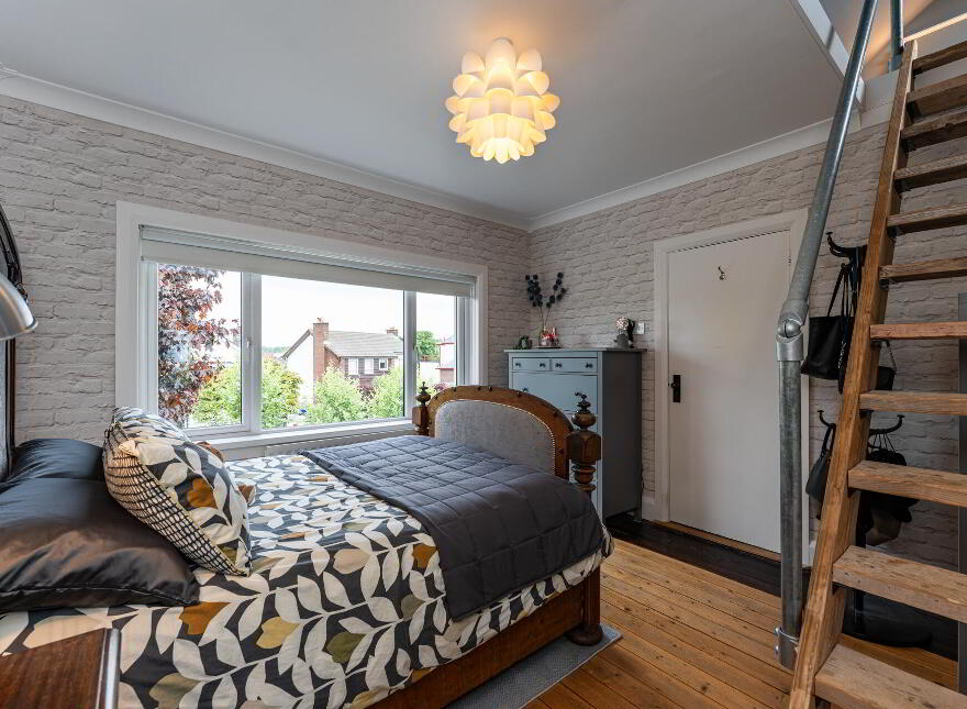 18 Rosepark, Belfast, BT5 7RG