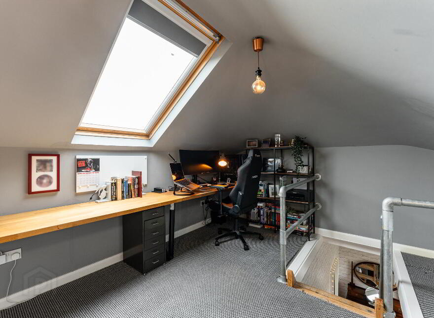 18 Rosepark, Belfast, BT5 7RG