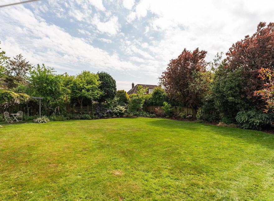 18 Rosepark, Belfast, BT5 7RG