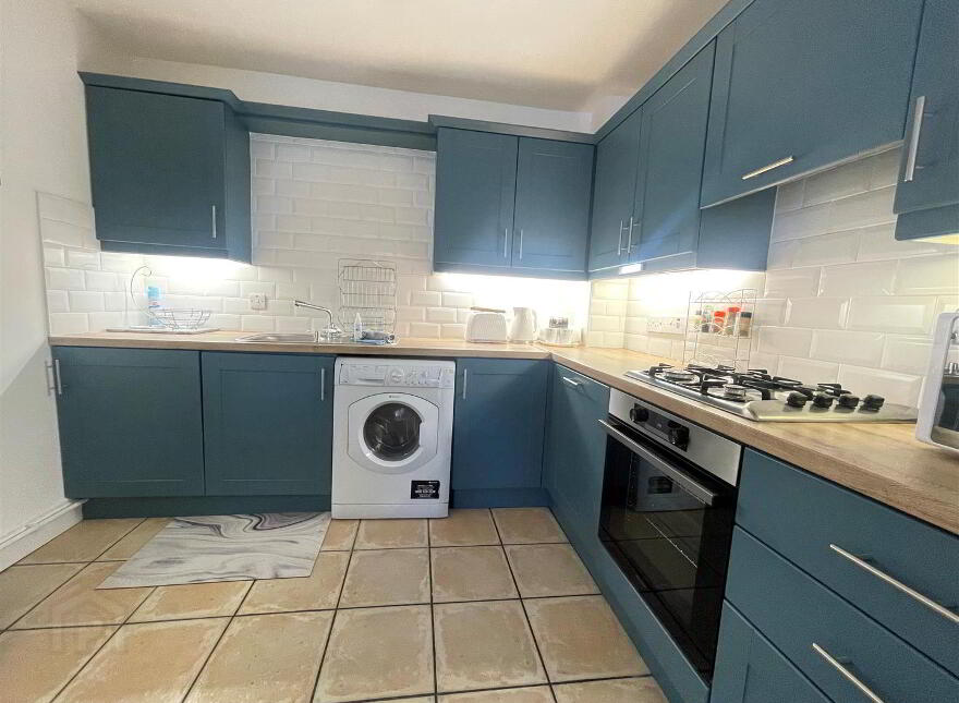 Apt 6, Locksley Lane, Upper Lisburn Road, Finaghy, Belfast, BT10 0BB