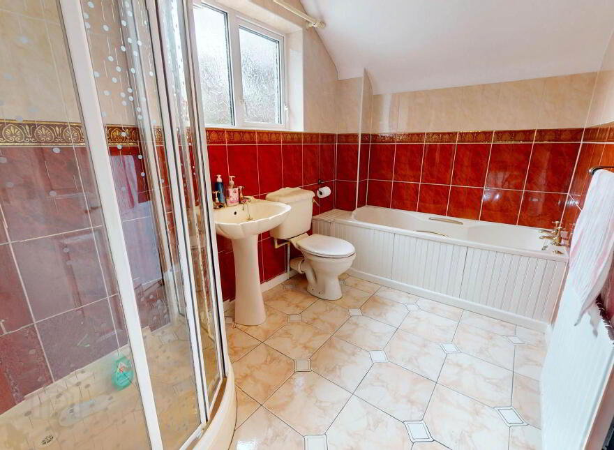 24 The Limes, Enniskillen, BT74 5NB