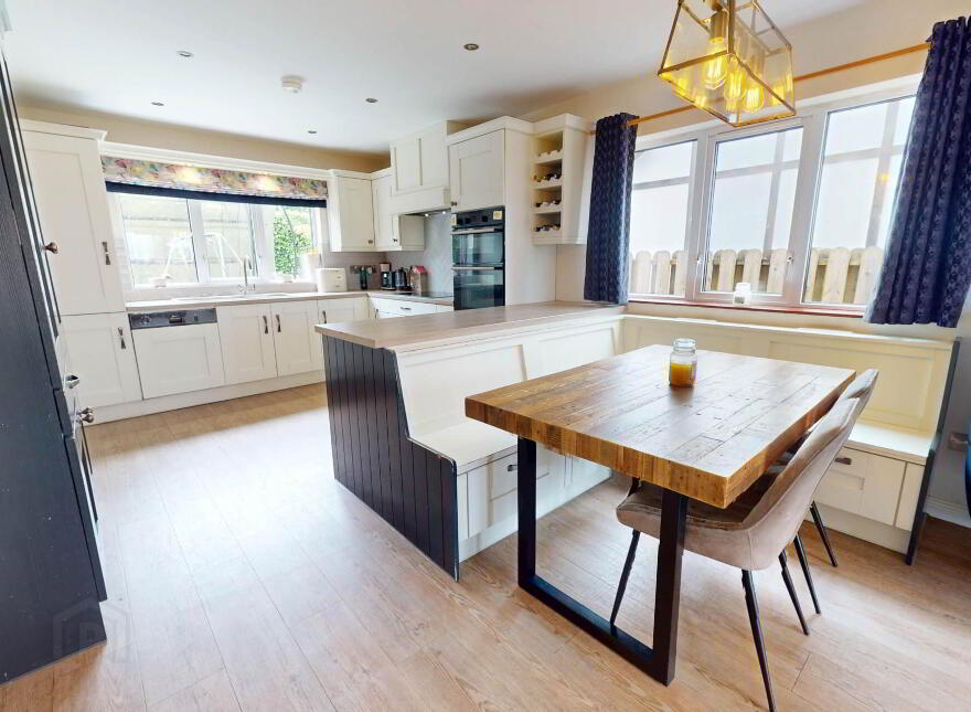 24 The Limes, Enniskillen, BT74 5NB