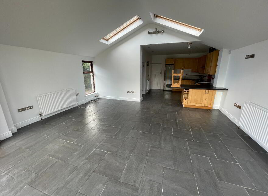 19 Locksley Park, Belfast, BT10 0AR