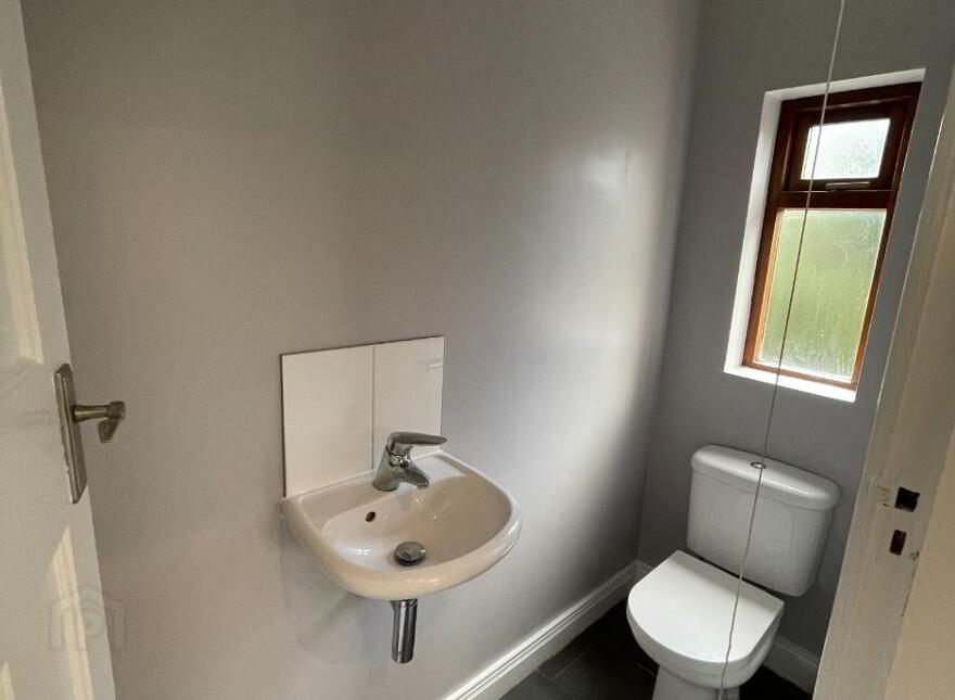 19 Locksley Park, Belfast, BT10 0AR