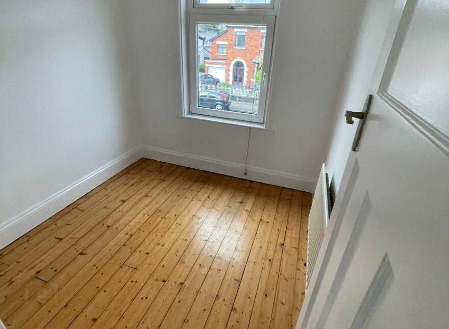 19 Locksley Park, Belfast, BT10 0AR