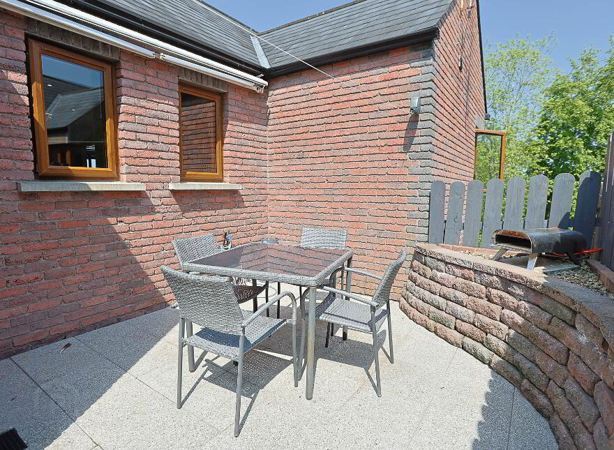 45 Weavers Lodge, Hamiltonsbawn, Armagh, BT60 1DE