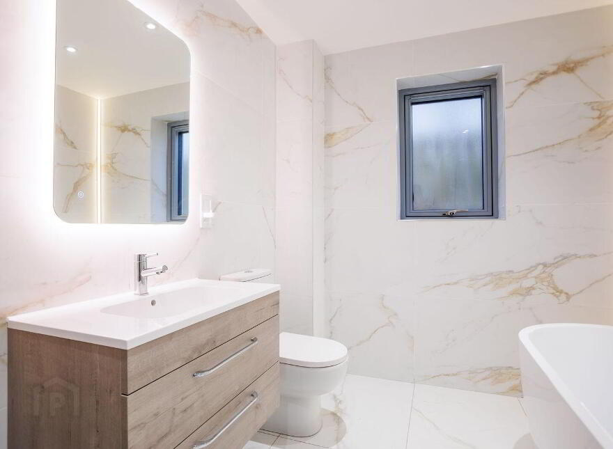 3 Priory Gate, Priory Park, Holywood, BT18 0LG