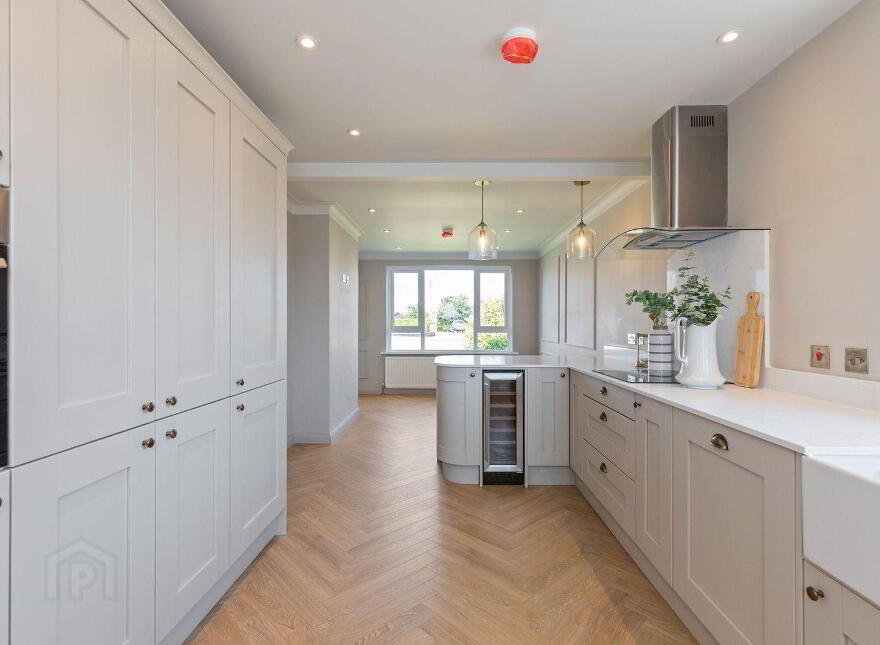 22 Dixon Road, Bangor, BT19 6AU