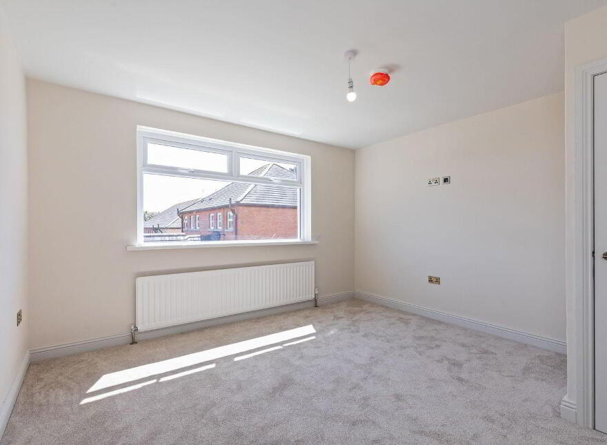 22 Dixon Road, Bangor, BT19 6AU