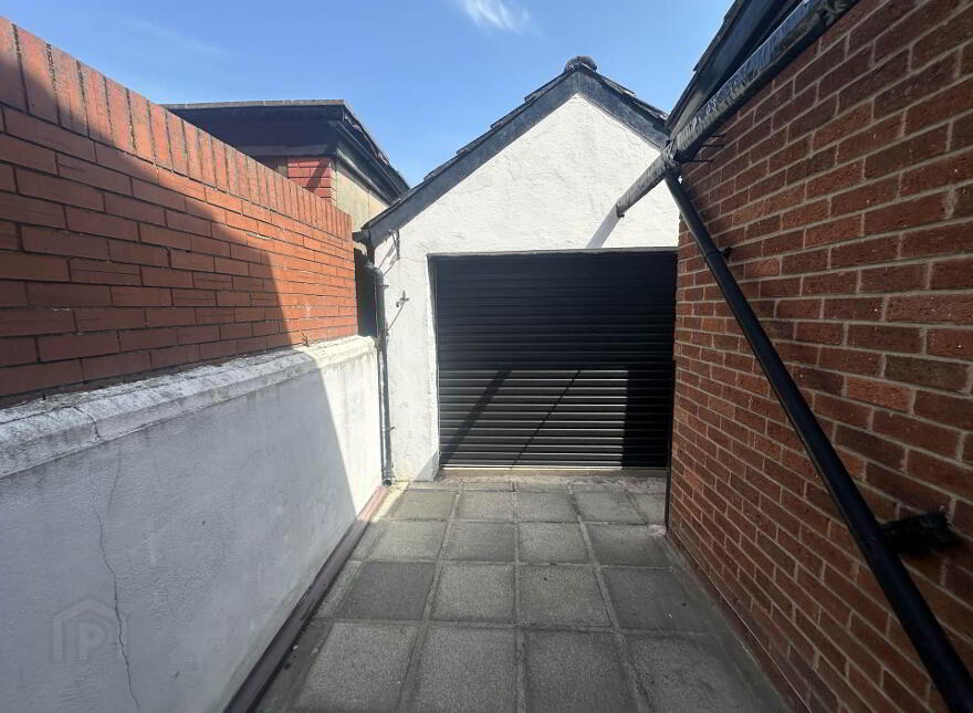 54 Mooreland Park, Belfast, BT11 9AZ