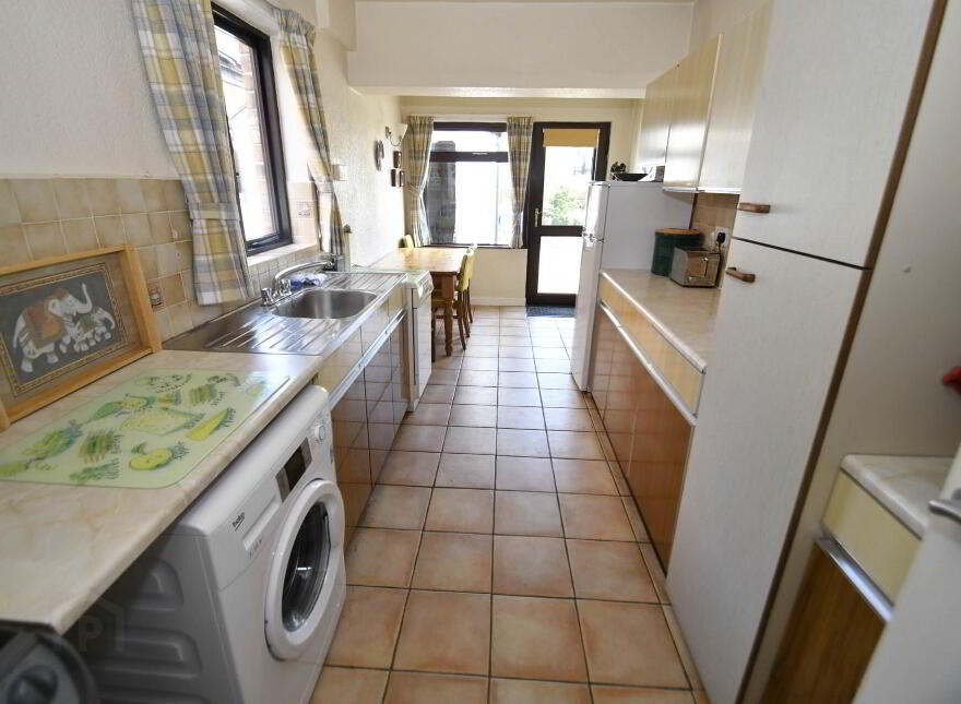 54 Mooreland Park, Belfast, BT11 9AZ