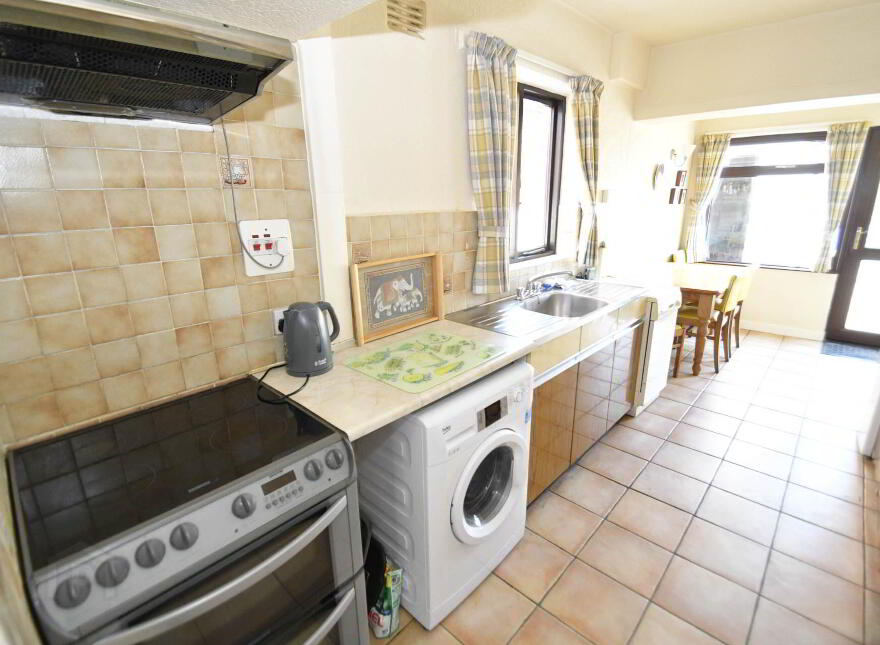 54 Mooreland Park, Belfast, BT11 9AZ