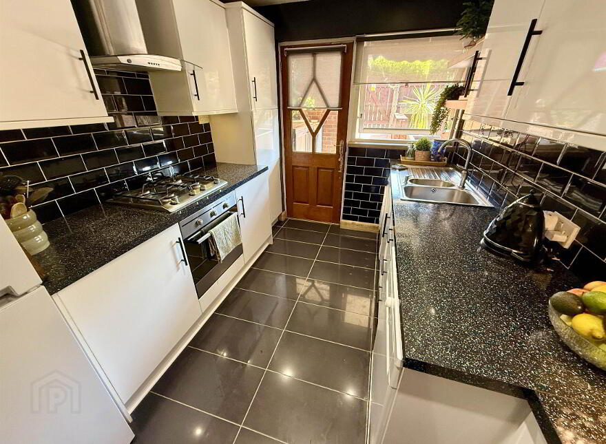 3 Braeside Grove, Braniel, Belfast, BT5 7JX