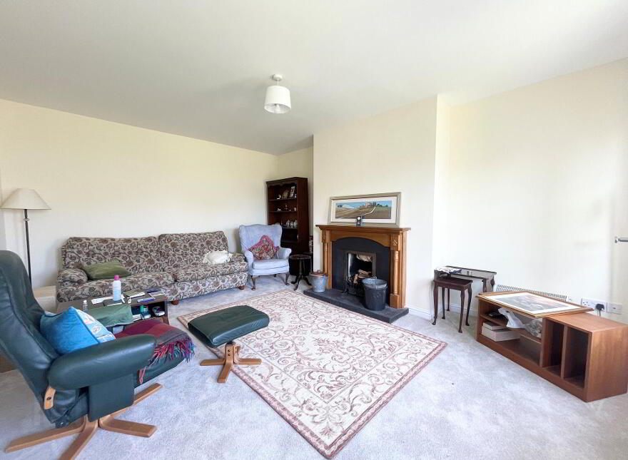 33 Primrose Gardens, Portrush, BT56 8SE