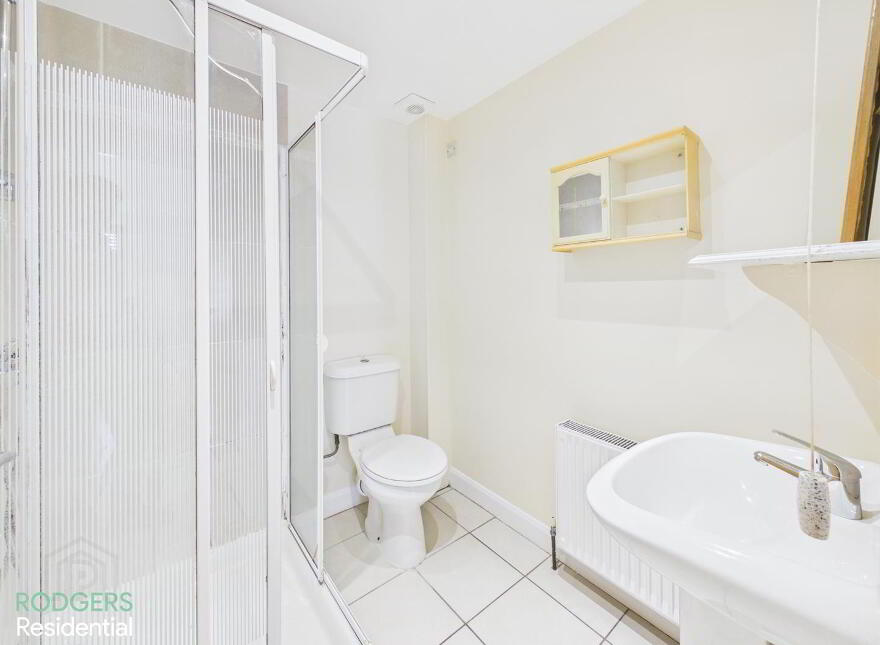 Apt 7, Elm Court, Beersbridge Road, Belfast, BT5 5DS