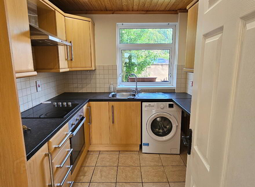1 The Flats, Rashee Road, Ballyclare, BT39 9HR