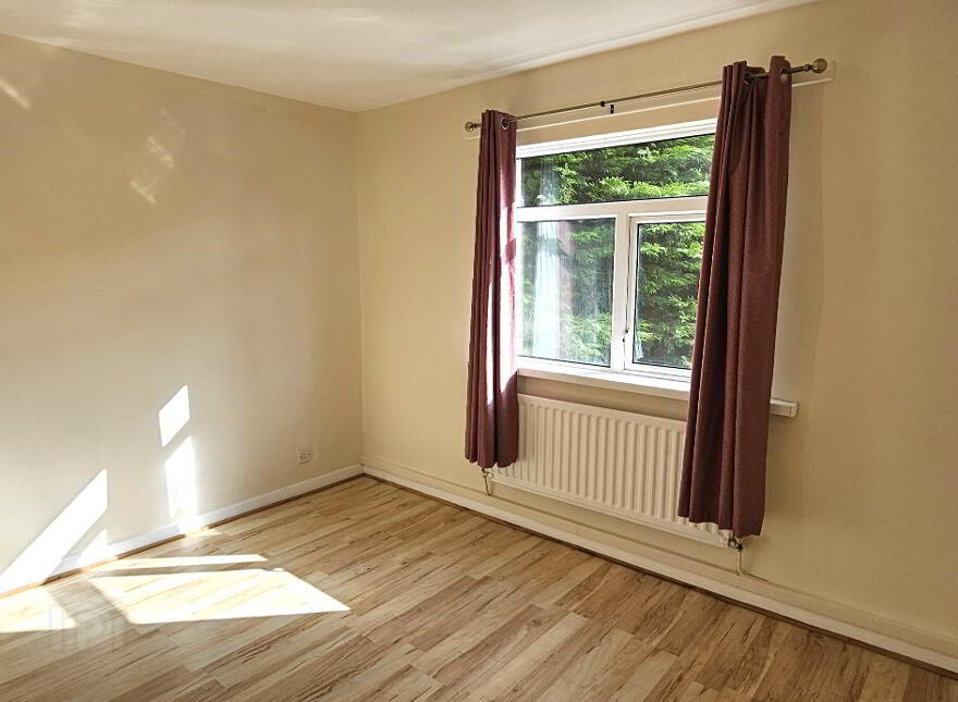 1 The Flats, Rashee Road, Ballyclare, BT39 9HR