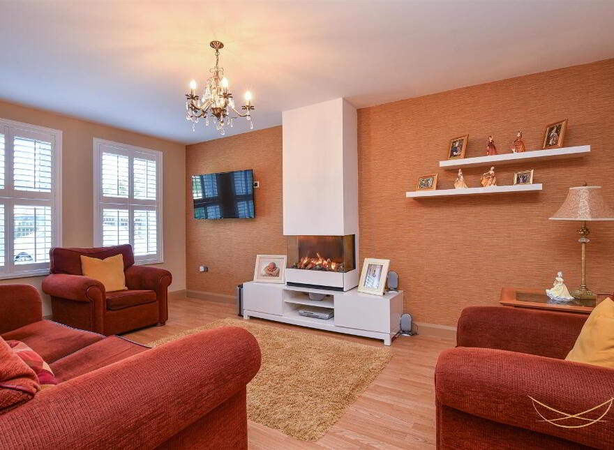 68 Kingsmoss Road, Newtownabbey, BT36 4TN