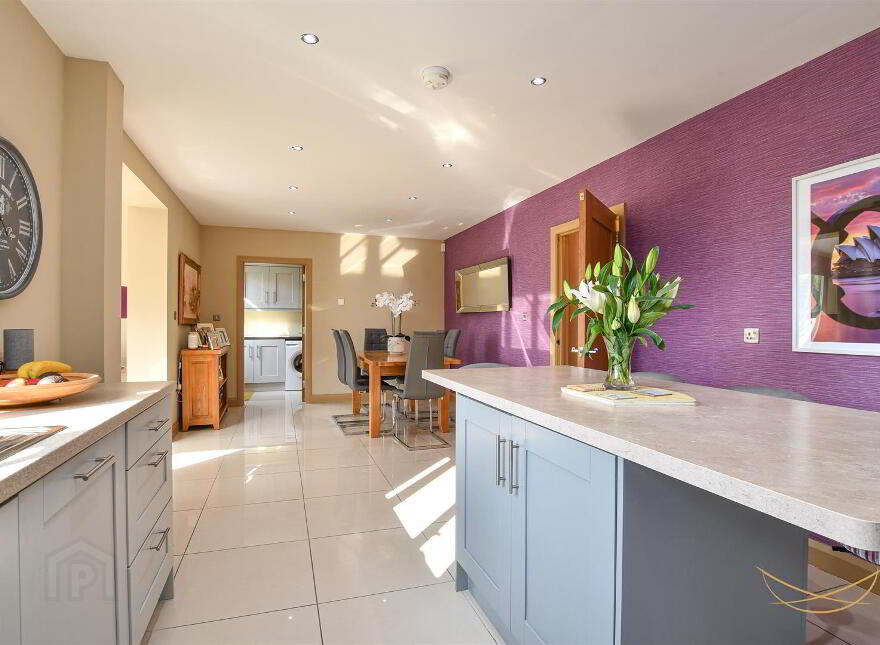 68 Kingsmoss Road, Newtownabbey, BT36 4TN