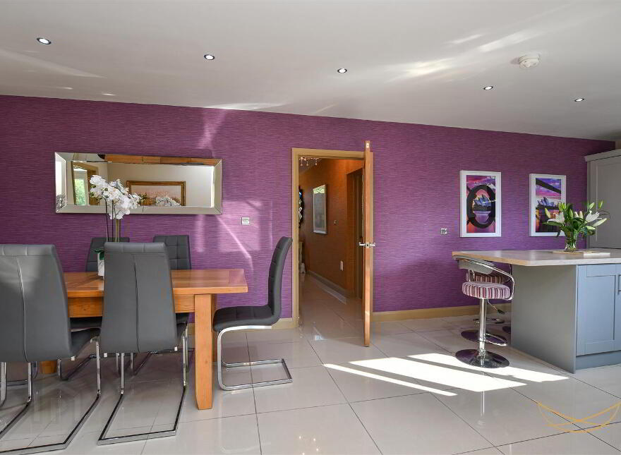 68 Kingsmoss Road, Newtownabbey, BT36 4TN