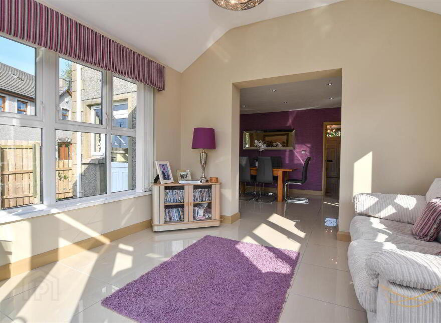 68 Kingsmoss Road, Newtownabbey, BT36 4TN