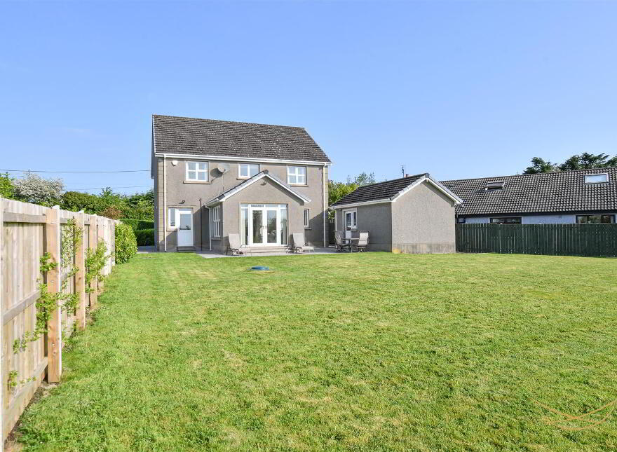 68 Kingsmoss Road, Newtownabbey, BT36 4TN