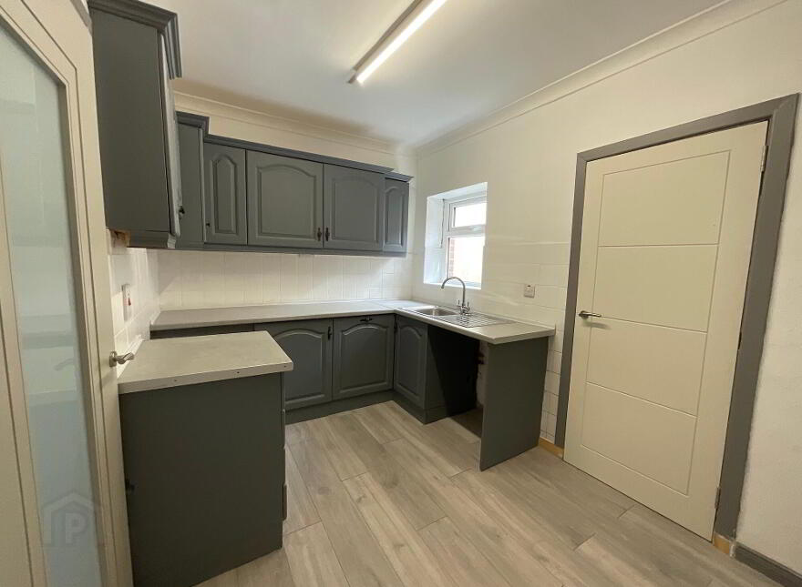 6 Ainsworth Drive, Belfast, BT13 3EJ