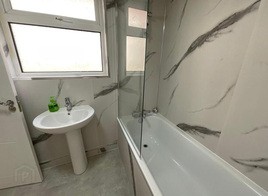 6 Ainsworth Drive, Belfast, BT13 3EJ