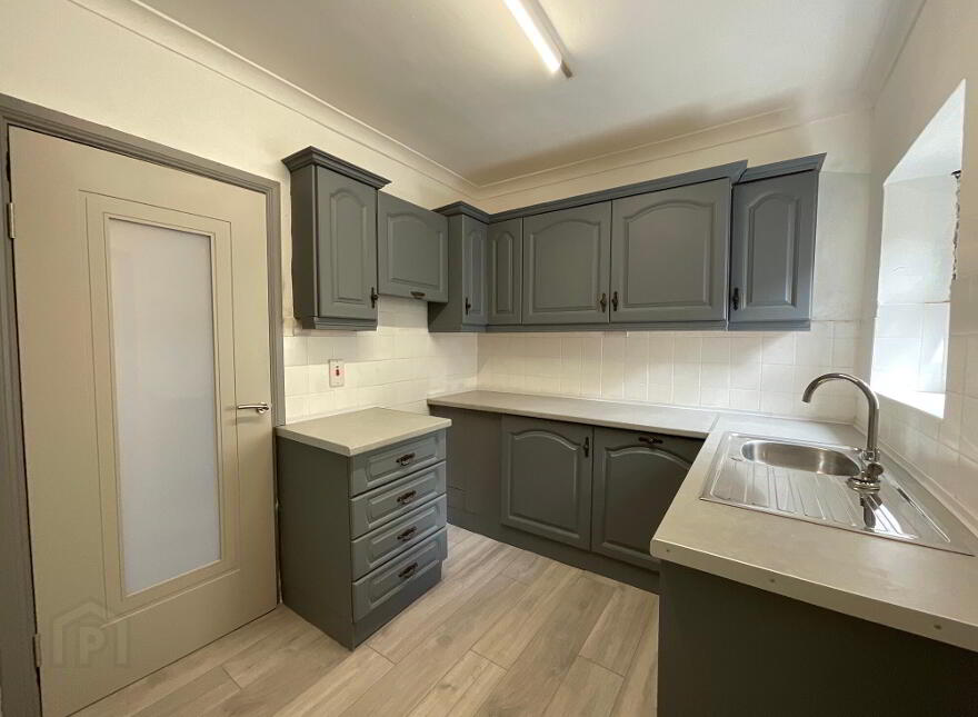 6 Ainsworth Drive, Belfast, BT13 3EJ