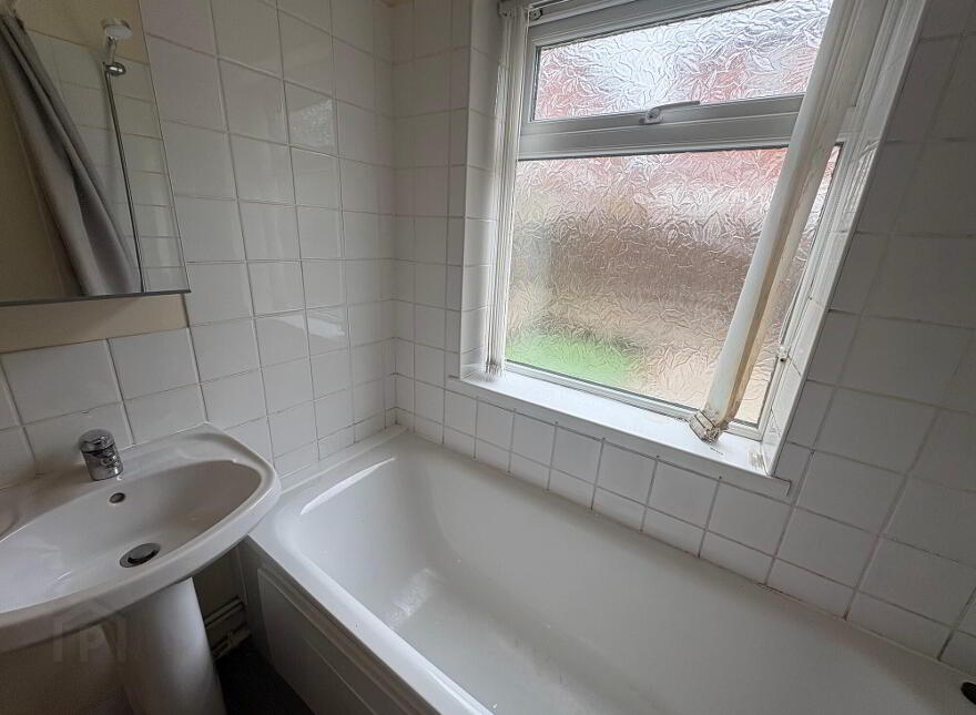 19 Dhu Varren Park, Belfast, BT13 3FH