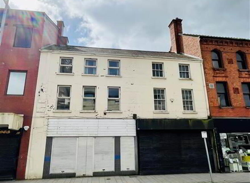 25-27 Market Square, Lisburn, BT28 1AG