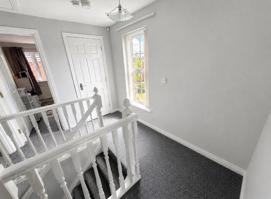 234 Glenwood Court, Lisburn, BT28 3UF