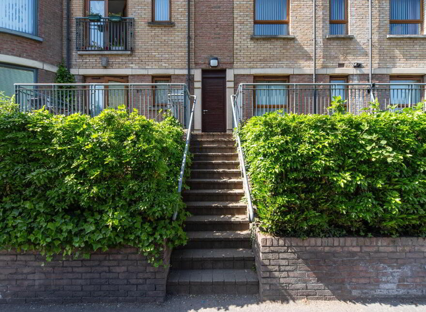 Apartment 27 Park Royal, 841F Lisburn Road, Belfast, BT9 7GY