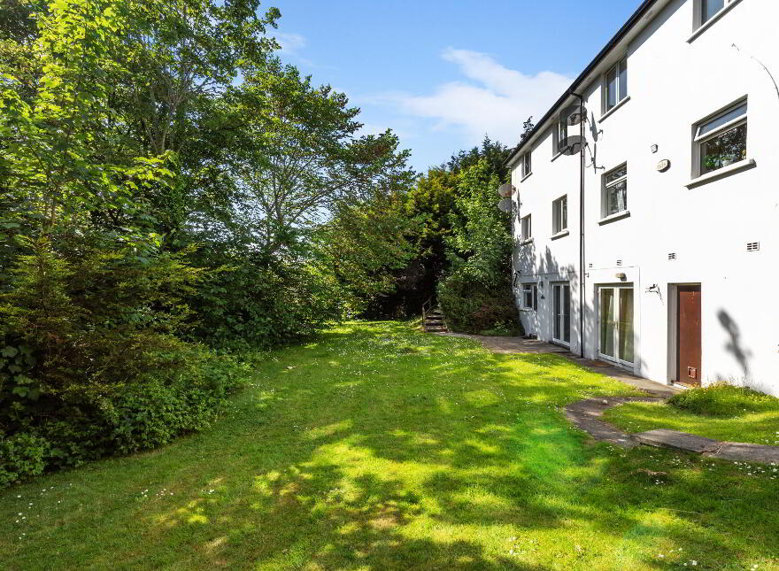 Apt 4, 13 Helgor Park Mews, Belfast, BT4 2GX