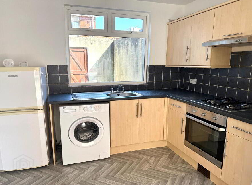46 Bloomfield Street, Belfast, BT5 5AU