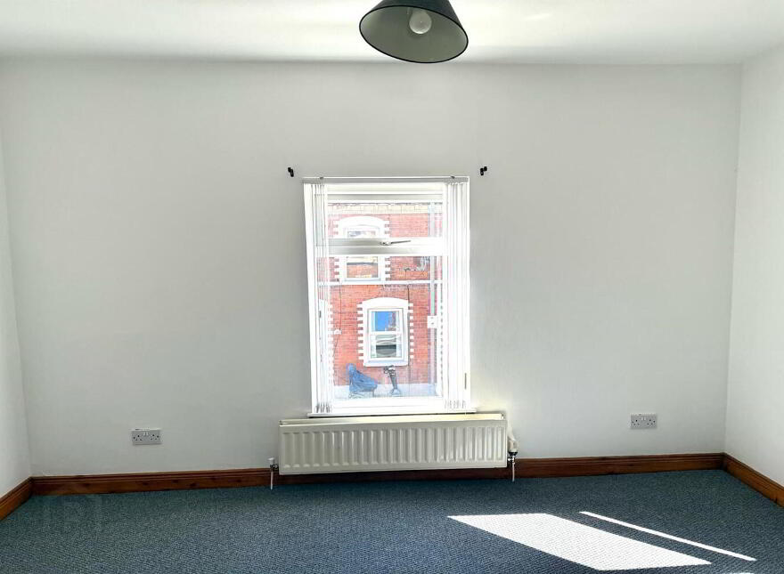 46 Bloomfield Street, Belfast, BT5 5AU