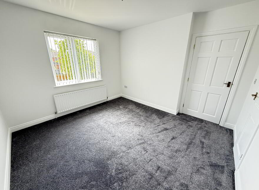 21 Causeway Meadows, Lisburn, BT28 2GD