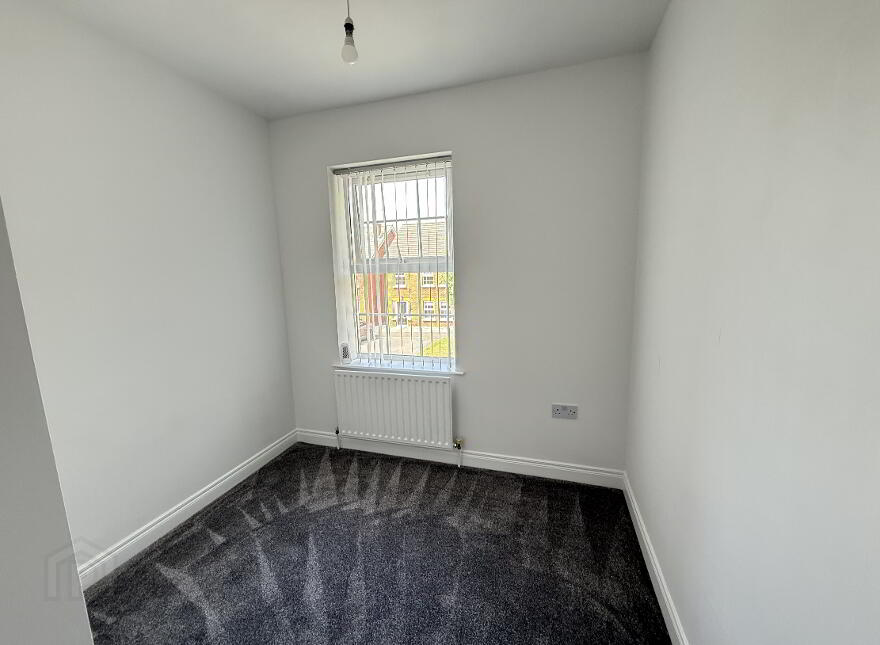 21 Causeway Meadows, Lisburn, BT28 2GD