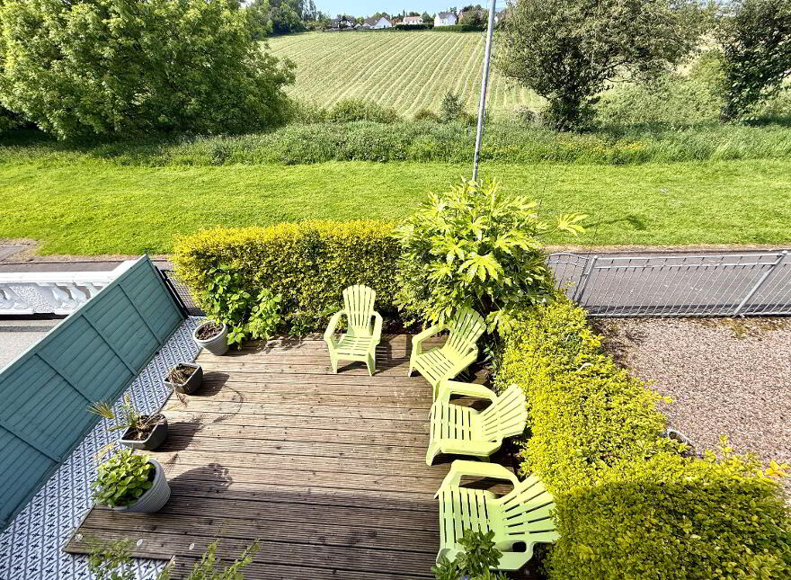 18 Meadowview Crescent, Derry, BT48 0JD