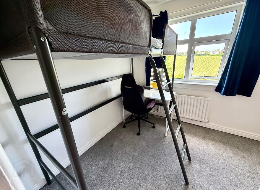 18 Meadowview Crescent, Derry, BT48 0JD