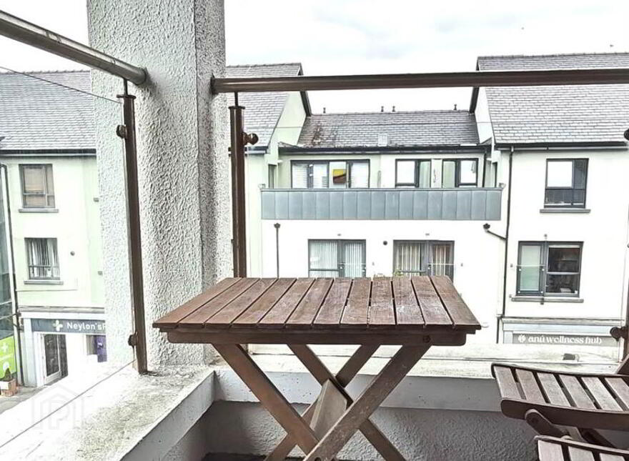 Apartment 4 Carraig Na Nóg, Barna Village Centre, Seapoint, Barna, H91W7E2