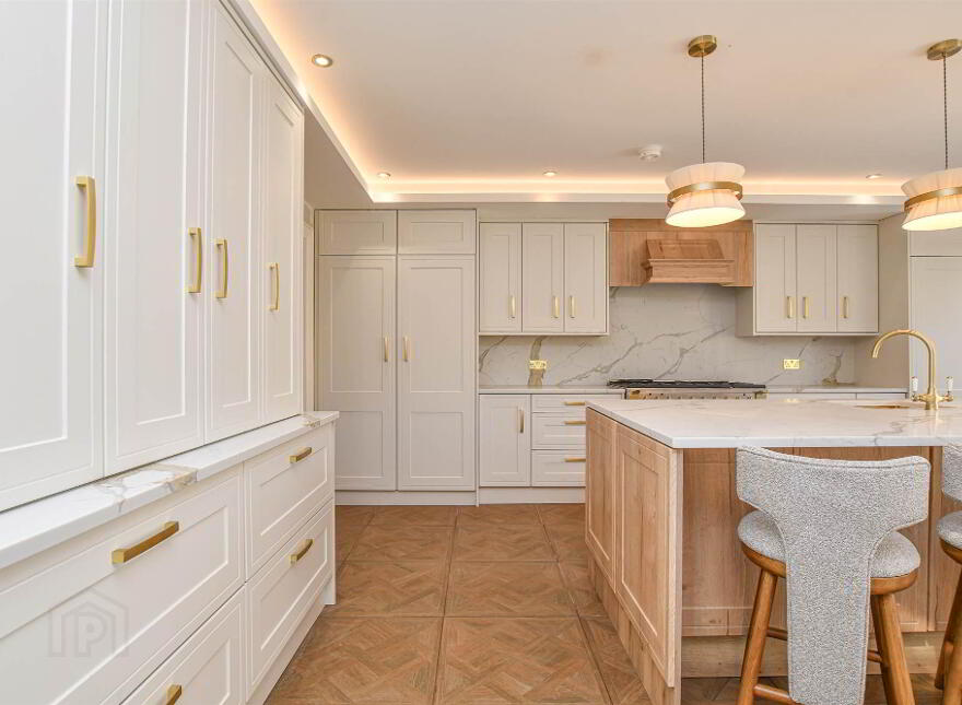 FISHERMANS ROW, 6 Fishermans Row, Downpatrick, Killough, BT30 7QP