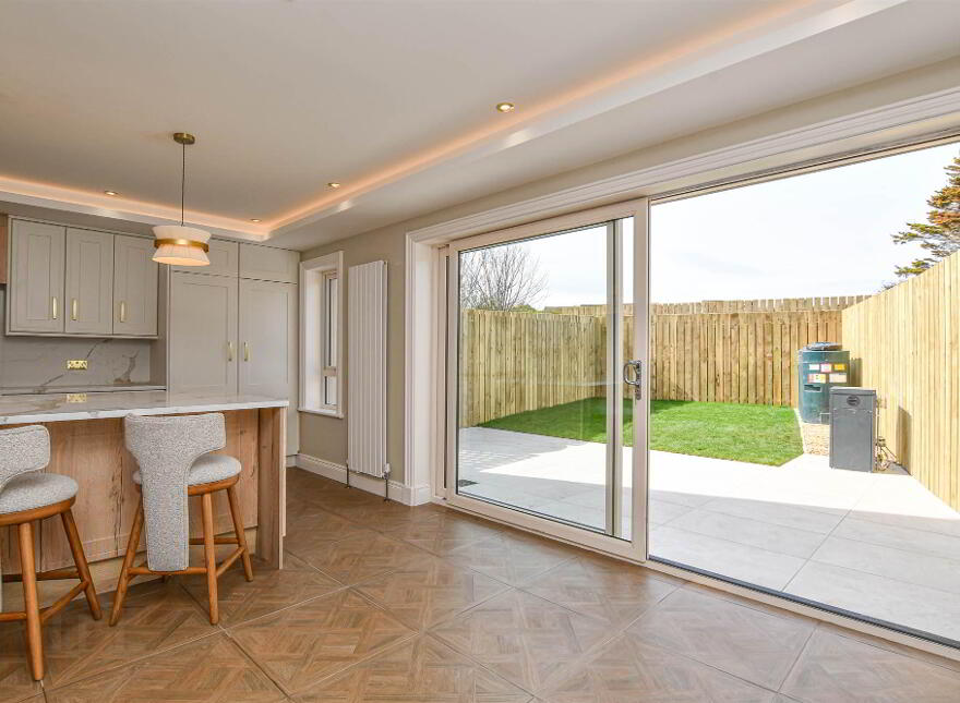 FISHERMANS ROW, 6 Fishermans Row, Downpatrick, Killough, BT30 7QP