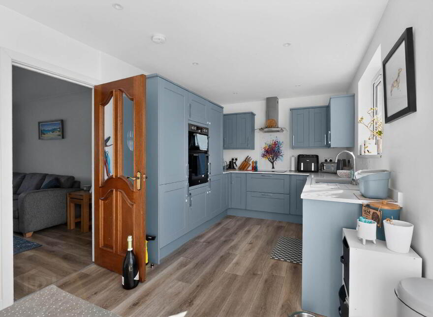 17 Cloverhill Avenue, Lisburn, BT27 5HW