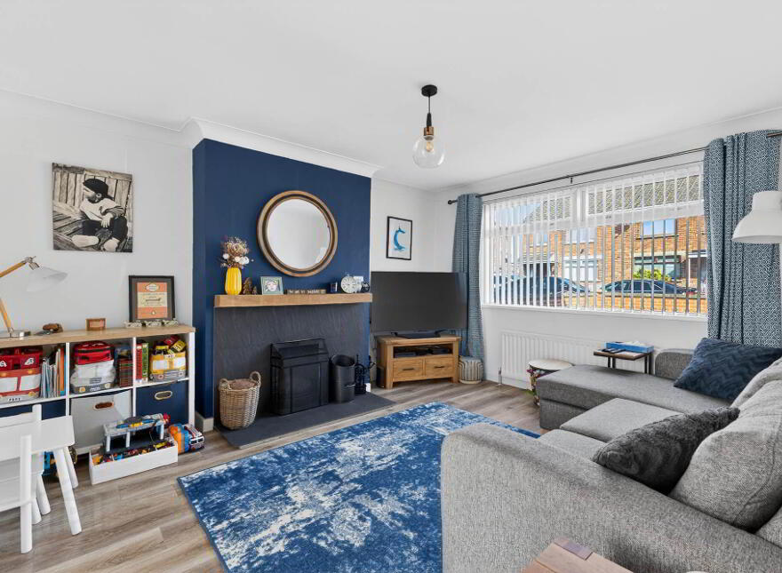 17 Cloverhill Avenue, Lisburn, BT27 5HW