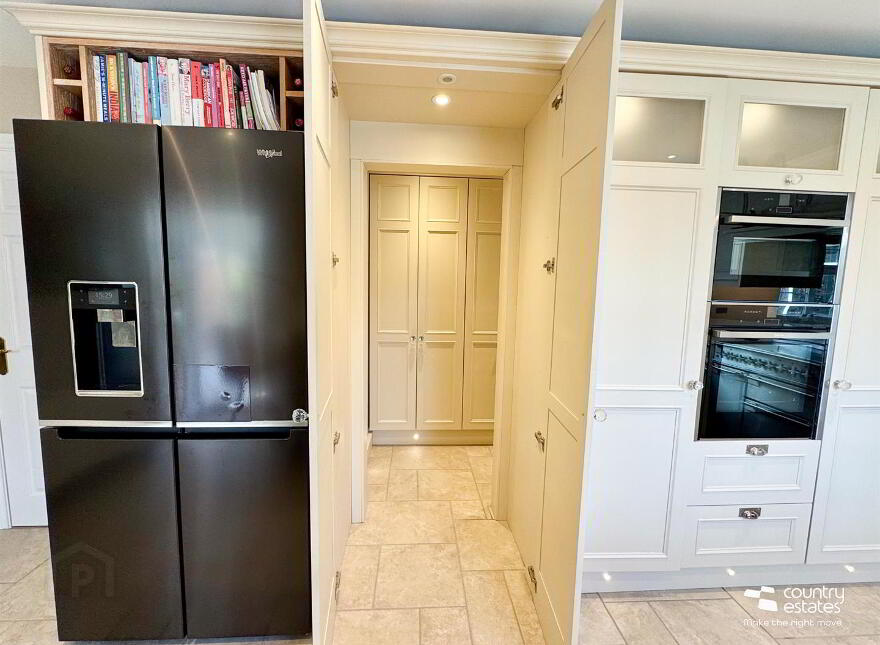 27 Henryville Court, Ballyclare, BT39 9FS