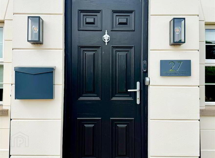 27 Henryville Court, Ballyclare, BT39 9FS