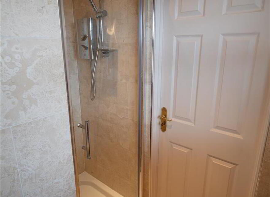 27 Henryville Court, Ballyclare, BT39 9FS