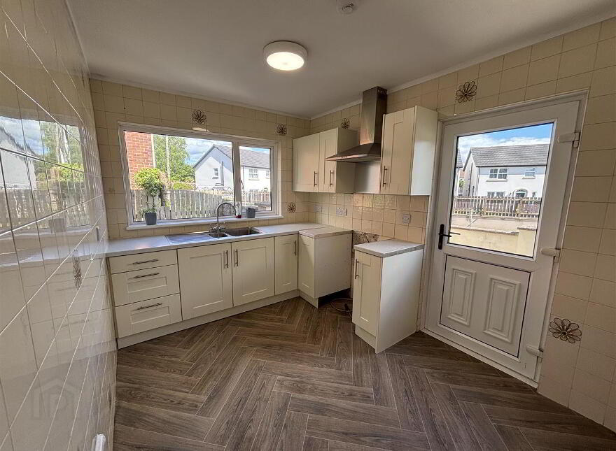 25 Parkmount Crescent, Ballymena, BT43 5HS