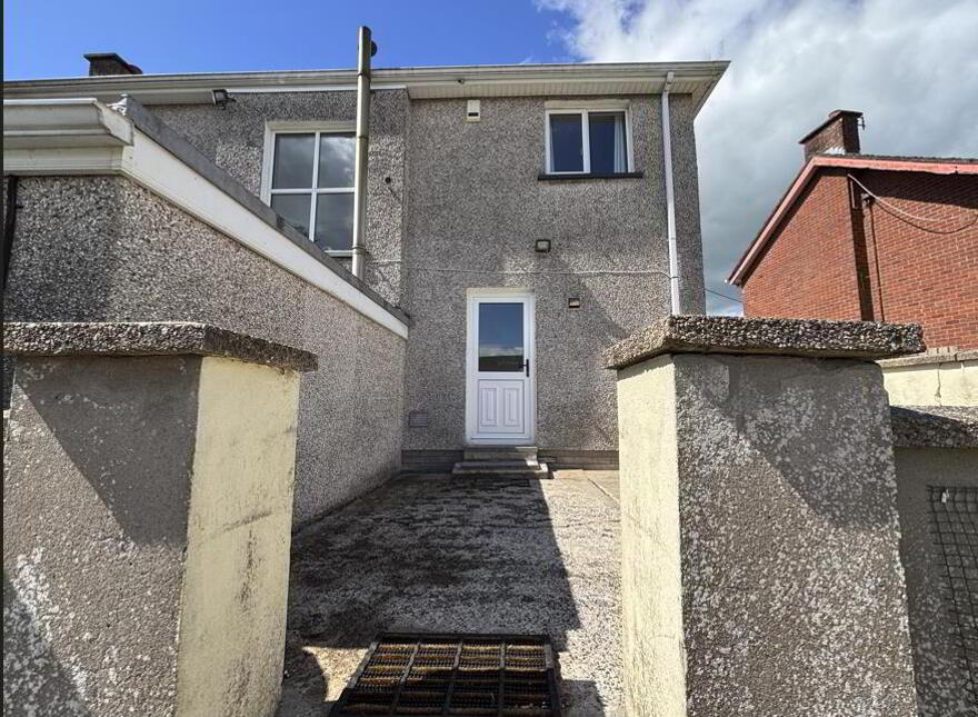 25 Parkmount Crescent, Ballymena, BT43 5HS
